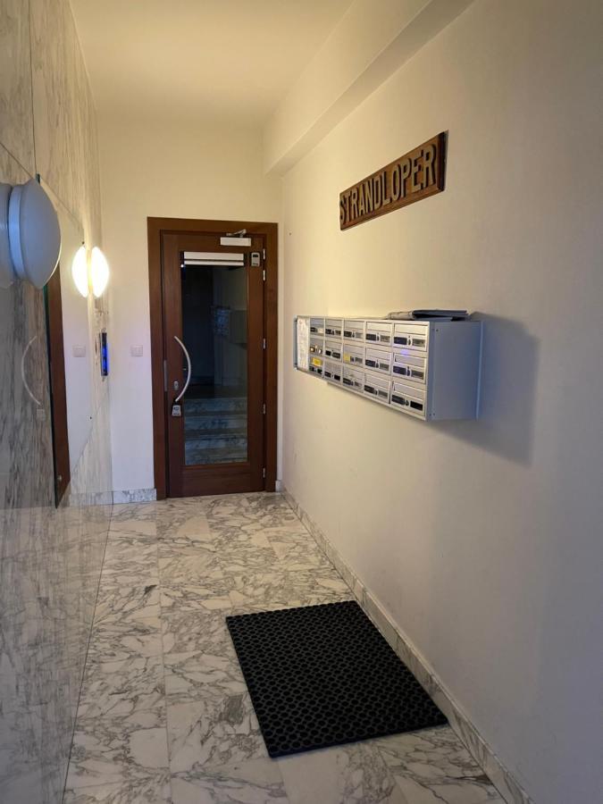 Appartement Studio De Strandloper Met 1 Zetelbed En 1 Bedkast à Middelkerke Extérieur photo